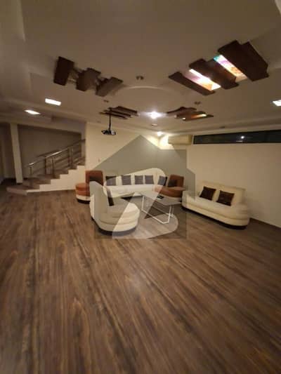 500 Yards Well-Maintained Bungalow for Sale Phase 6 | 5 Bedrooms | Small Basement