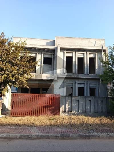 Prime Location 8.5 Marla Grey Structure For Sale Sector I Bahria Enclave