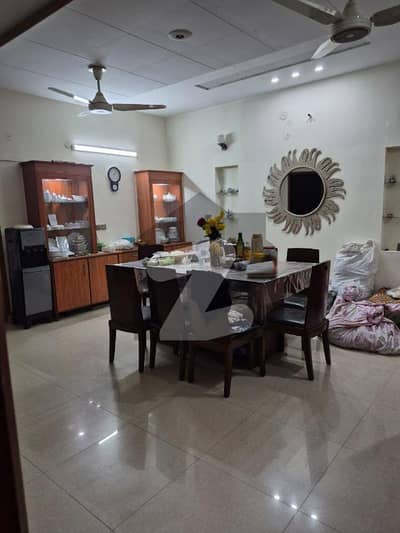 10 Marla House For Sale In Bahria Town Sector C Lahore | 5 Bed Attached Bath | Prime Location | 3.30 Crore
