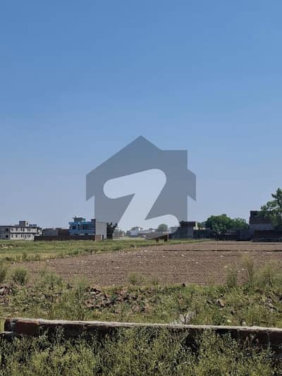18 Marla Residieltal Plot is Available Hundal Road Sialkot