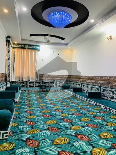 خیابان تنویر راولپنڈی میں 5 کمروں کا 10 مرلہ مکان 3.5 کروڑ میں برائے فروخت۔ خیابان تنویر راولپنڈی میں 5 کمروں کا 10 مرلہ مکان 3.5 کروڑ میں برائے فروخت۔