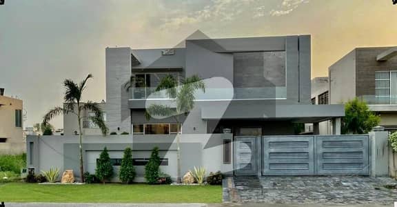 ڈی ایچ اے فیز 7 ڈیفنس (ڈی ایچ اے),لاہور میں 5 کمروں کا 1 کنال مکان 10.25 کروڑ میں برائے فروخت۔ ڈی ایچ اے فیز 7 ڈیفنس (ڈی ایچ اے),لاہور میں 5 کمروں کا 1 کنال مکان 10.25 کروڑ میں برائے فروخت۔