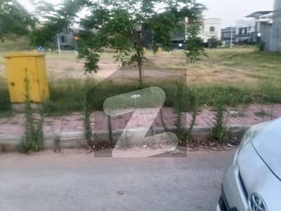 Fully Investors Price Plot For Sale Bahria Town Phase 8 Block L 10 Marla