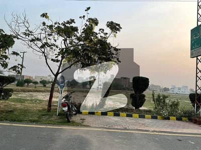 10 Marla Residential Plot For Sale In AWT Phase 2 Block E-1