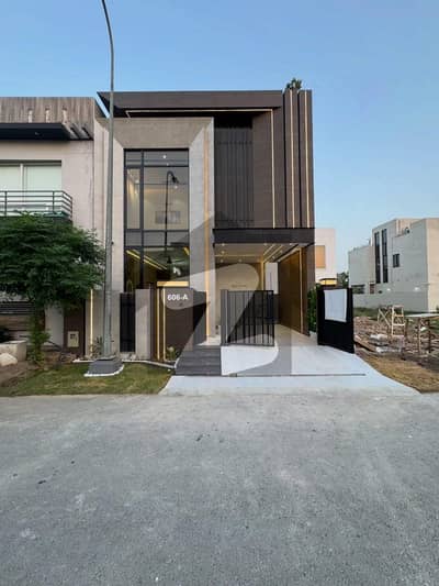 ULTRA MODERN DESIGN HOUSE FOR SALE