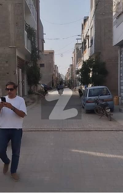 80 SQ YARDS - LEASE & WEST OPEN PLOT FOR SALE- OLD BLOCK