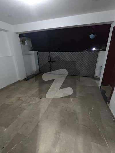 Spacious 6 Marla Ground Floor | Ideal Family Home