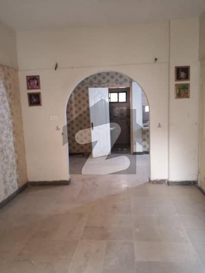 2 Bed DD Flat Available For Sale in Gulshan-E-Iqbal