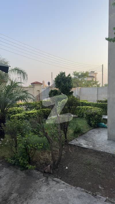 2 Kanal Grey Structure House for Sale / Facing Park / IEP / Engineers Town. Near Defence Road