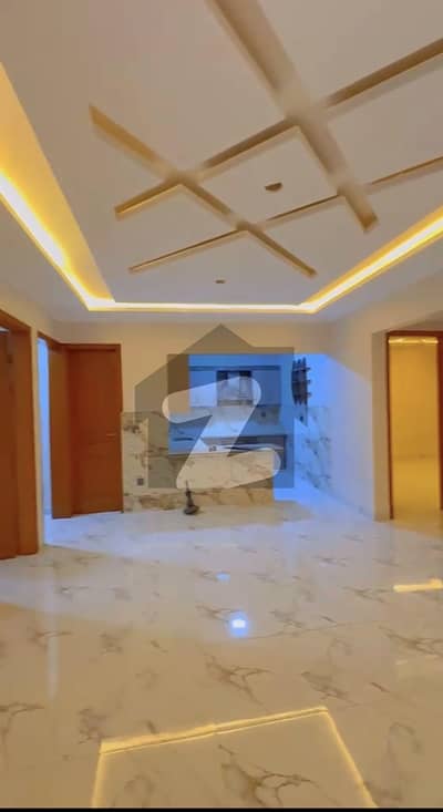 INDEPENDENT HOUSE 240 SQUARE YARDS GROUND PLUS ONE FOR RENT IN JAUHAR BLOCK 15