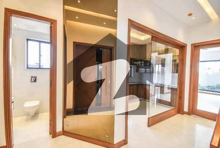 10 Marla Modern Design Luxury House Available For Sale