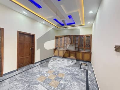 حیات آباد فیز 6 - ایف10 حیات آباد فیز 6,حیات آباد,پشاور میں 9 کمروں کا 7 مرلہ مکان 4.0 کروڑ میں برائے فروخت۔