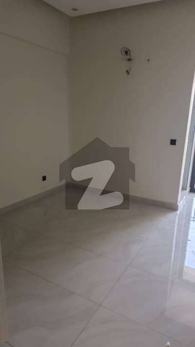 SALE 3 BEDROOM APARTMENT 3RD FLOOR BRAND NEW , LIFT, PARKING, ETC PHASE 8 DHA KARACHI