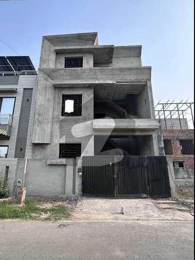 5mrla house in Grey structure developed block 5mrla house in Grey structure developed block