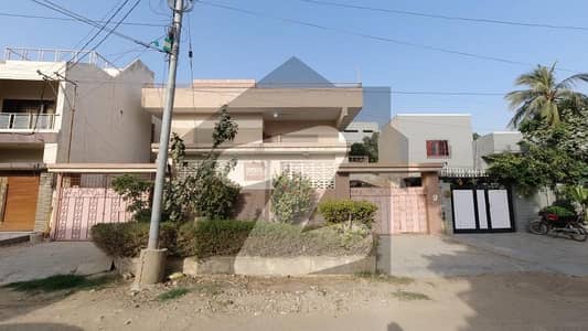 Buy Prime Location 400 Square Yards House At Highly Affordable Price