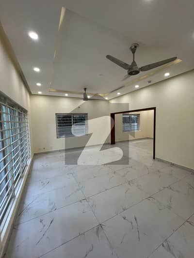 F-8 Fully Renovated 4 Bedroom House Tile Flooring Available For Renr