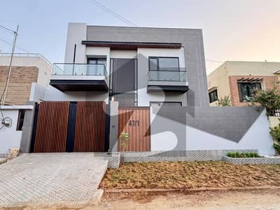DHA Phase 5 House Sized 500 Square Yards