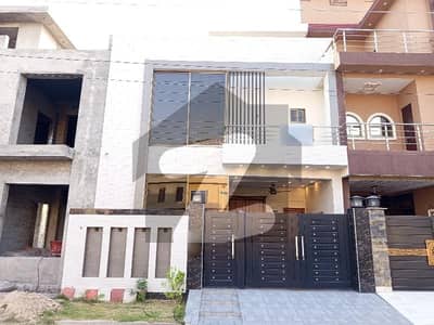 House Of 5 Marla Is Available For sale In Central Park - Block B, Lahore