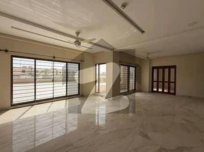 Prime Location 3000 Square Feet Flat For Sale Is Available In Askari 6