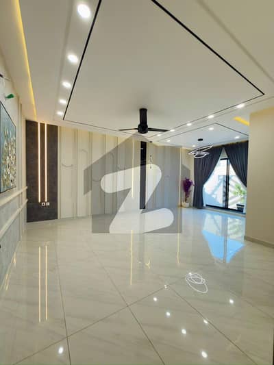 Prime Location 20 Marla House For Grabs In DHA Defence Prime Location 20 Marla House For Grabs In DHA Defence