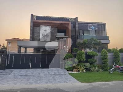 20 Marla House In Stunning DHA Phase 6 - Block K Is Available For sale