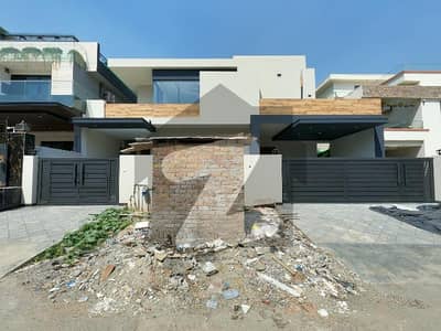 Ready To Buy A On Excellent Location House In E-11/3 Islamabad