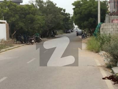 ڈی ایچ اے فیز 8 ڈی ایچ اے ڈیفینس,کراچی میں 12 کنال رہائشی پلاٹ 12.5 ارب میں برائے فروخت۔
