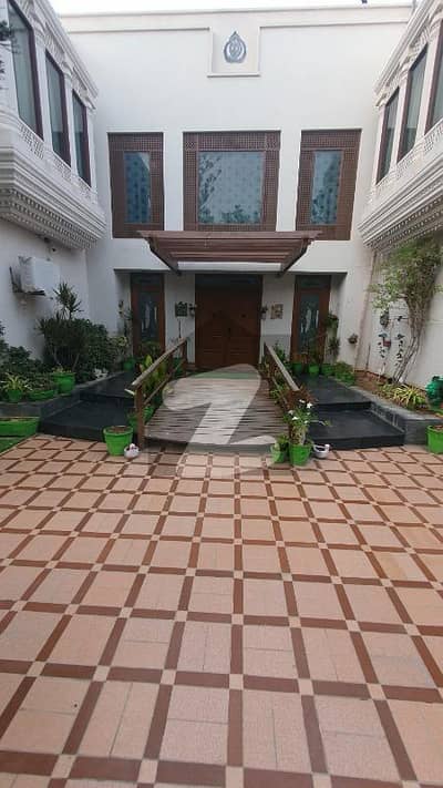 2000 Yards Bungalow For Rent Prime Location Of Phase 6