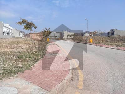 8 Marla Plot for Sale in Sector J, Bahria Enclave Islamabad Street 10 | P. U Paid