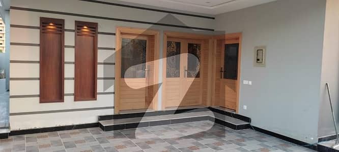 10 Marla Designer House for Sale in Sector J, Bahria Enclave Islamabad