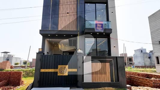 Prime Location In Bismillah Housing Scheme 3 Marla House For Sale