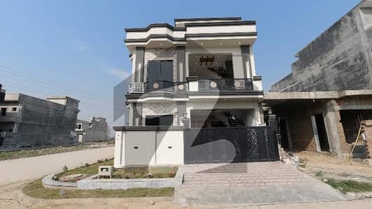 Corner House Of 5 Marla Is Available For sale In Jinnah Gardens Phase 1, Islamabad