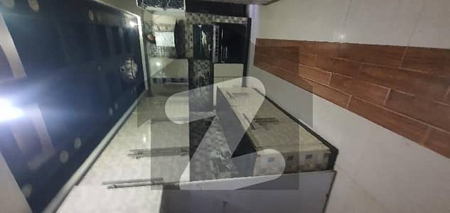 لالہ زار راولپنڈی میں 8 کمروں کا 16 مرلہ مکان 4.5 کروڑ میں برائے فروخت۔