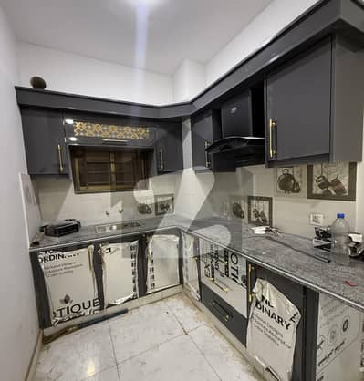 2 Bed dd Brand New West Open Semi Furnished