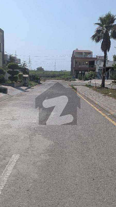 کیپیٹل انکلیو اسلام آباد میں 12 مرلہ رہائشی پلاٹ 2.5 کروڑ میں برائے فروخت۔ کیپیٹل انکلیو اسلام آباد میں 12 مرلہ رہائشی پلاٹ 2.5 کروڑ میں برائے فروخت۔