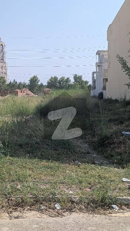 4 4