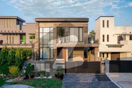 ANW REAL ESTATE PROUDLY OFFERS: 8 Marla Elegant And Fully Furnished Bungalow Is Available In The Best Block Of DHA Lahore.