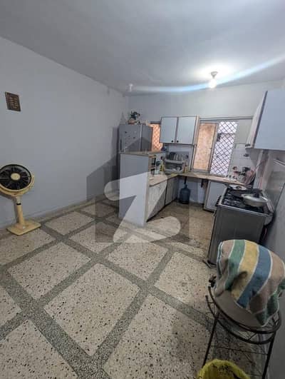 1000 Square Feet Flat For sale In Gulistan-e-Jauhar - Block 18