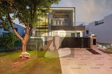 ANW REAL ESTATE PROUDLY OFFERS: 10 Marla Elegant Bungalow Is Available In The Best Block Of DHA Lahore.