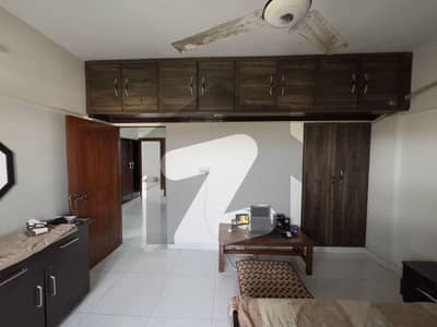 Renovated 3 Bed DD Flat For Sale , Gulistan-e-Johar Block 13