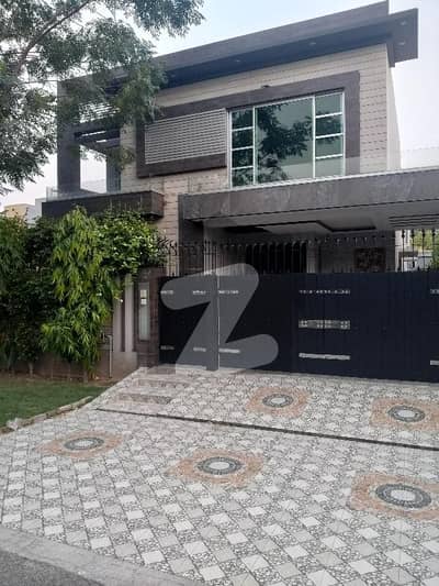 10 Marla DOUBLE UNIT Full house available for Rent near to DOLMAN MALL