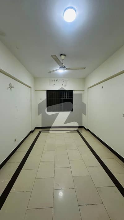 Apartment for Rent   2 Bedroom Drawing Room launch  Open kitchen   4rth Floor   Tile flooring  Gallery Store Room  Phase 5 Badar Commercial  balcony  Store Room    Demand: 65 K   Visit any time  Call WhatsApp