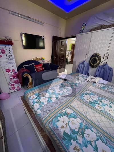 400 Sq. Yards | 4 Bed DD | Second Floor | Separate Meters | No Water Issue | No Load Shedding | 24/7 Security & Guards | Prime Location of Gulistan-e-Johar.