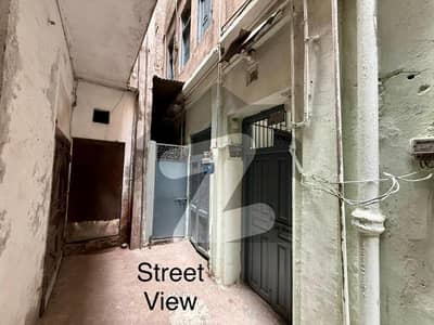 4-Story Recently Renovated House Near Data Darbar, Bhatti Gate Lahore