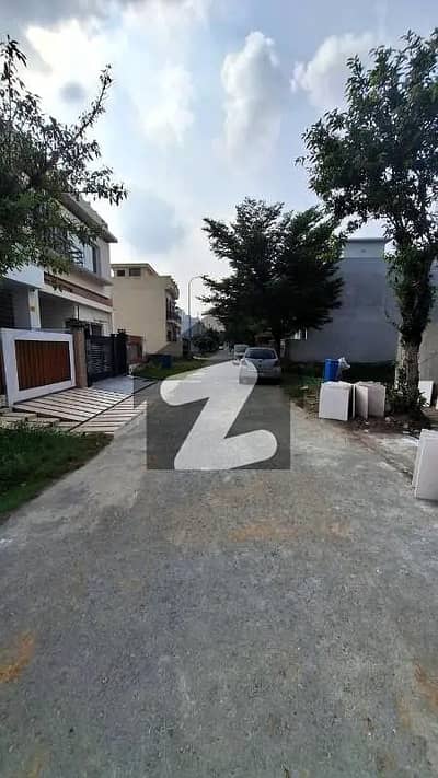 Plot No-1156 Block E - 5 Marla Plot On Top Location of Phase 6 DHA Lahore For Urgent Sale