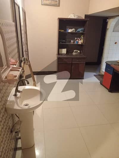 870 Square Feet Flat In Gulshan-e-Iqbal - Block 13/C 870 Square Feet Flat In Gulshan-e-Iqbal - Block 13/C