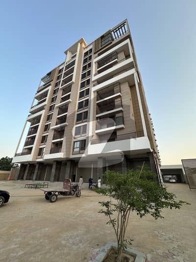 Beautiful location apartment for sale near safoora 2 bed dd Falaknaz twin tower