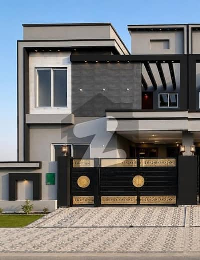 5 Marla Facing Park House for Sale Bahria Nasheman Lahore