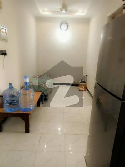 2 BED LOUNGE FLAT IN KARACHI UNIVERSITY CHS