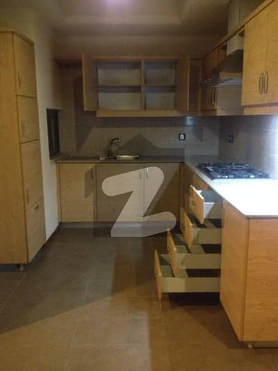 Three bedroom 1750sqft unfurnished apartment for rent in Silver Oaks F-10 Islamabad
